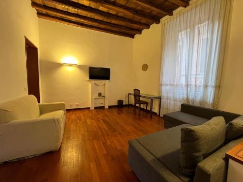 La Dolce Vita - Rione Campo Marzio the Beating Heart of Rome, Рим (фото 9)
