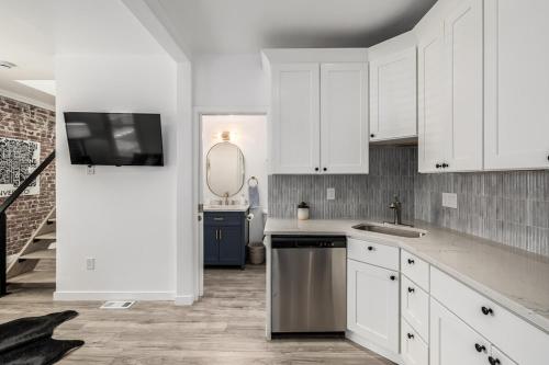 Great Remodeled Denver Bungalow in Northeast Park Hill