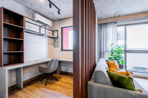 Majestic 1BR with Great Pool in Centriqo