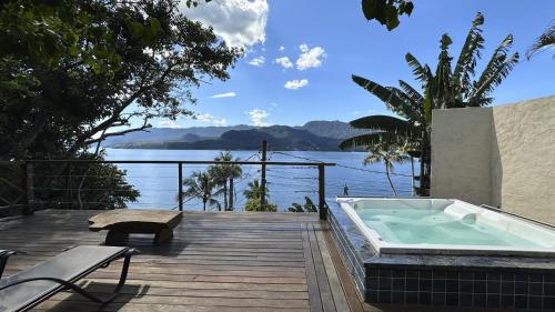 ระเบียง/ชานเรือน, Refúgio na natureza com vista espetacular em Ilhabela (Refugio na natureza com vista espetacular em Ilhabela) in หาดปอร์ติงโย
