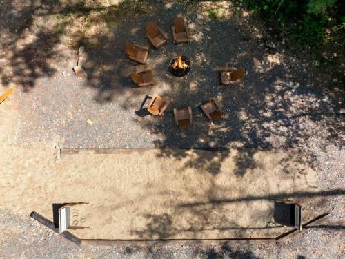 Chic Rustic Cabin- Woodsy Retreat in Eagle Mt