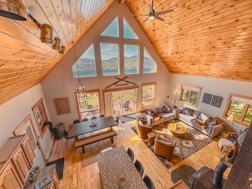 Sunset, Lake and Mtn View, Theater, Hot Tub, Xbox, Close to Sunday River in Bethel (ME)