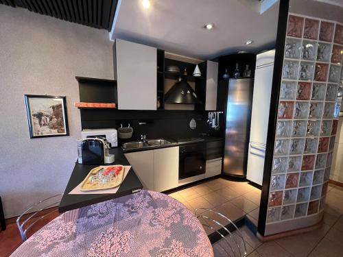 virtuve, Residence sul Lago di Como vicino Bellagio in Valbrona