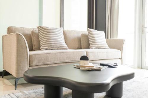 Chic and Serene Downtown One Bedroom Apartment with Study Close to GITEX, Dubaj (zdjęcie 5)
