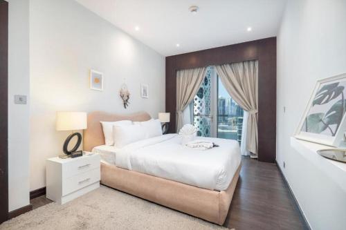 Chic and Serene Downtown One Bedroom Apartment with Study Close to GITEX, Dubaj (zdjęcie 9)