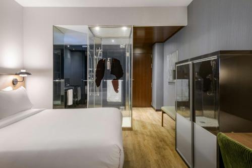 AC Hotel Madrid Feria - image 8