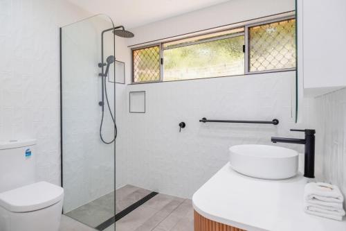 Luna Blu & The Beach Loft Yeppoon- Private Apartments