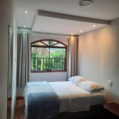 2 bedrooms, 3 beds