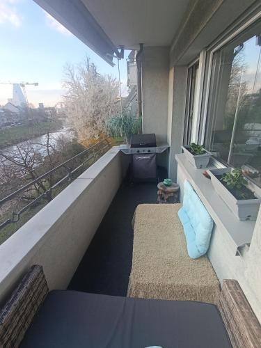 المنطقة المحيطة, ESC Basel Furnished Apartment in بيرسفيلدين