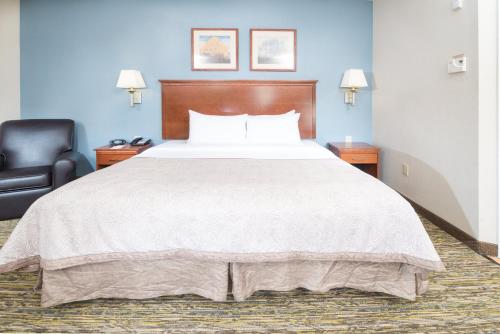 Candlewood Suites Wake Forest-Raleigh Area an IHG Hotel - image 9