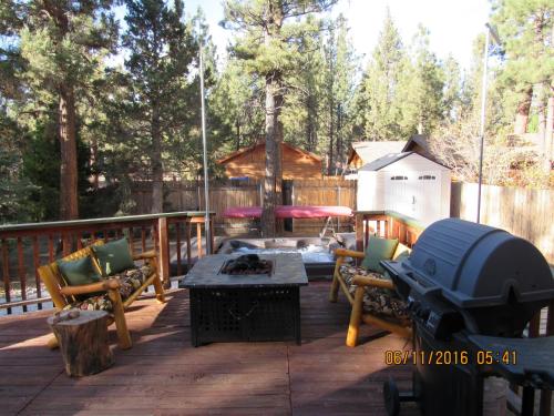 Létesítmények, Owl Pine Ranch in Big Bear City (CA)