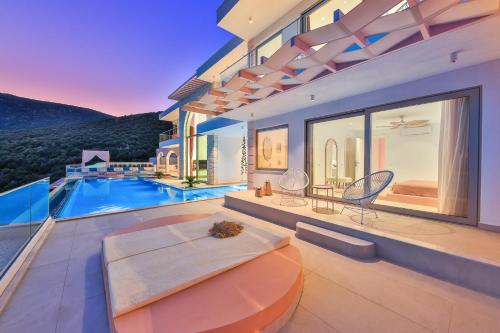 Villa Rosy Dreamy Ultra Luxury Villa – khách sạn tại Kalkan