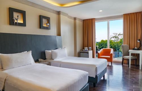 Aston Bogor Hotel and Resort Room Type - Superior Twin Room
