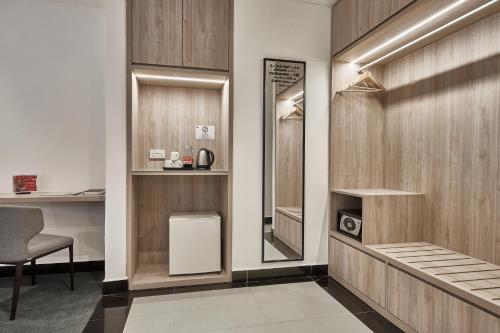 Metro Y Hotel Singapore  near National Orchid Garden