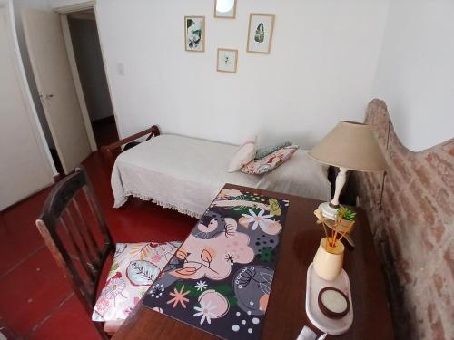 Single Room image 3