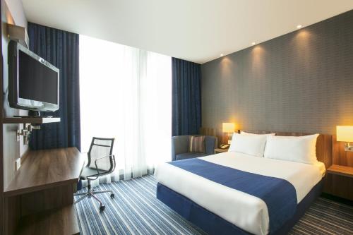  Holiday Inn Express Rotterdam - Central Station by IHG in Rotterdam