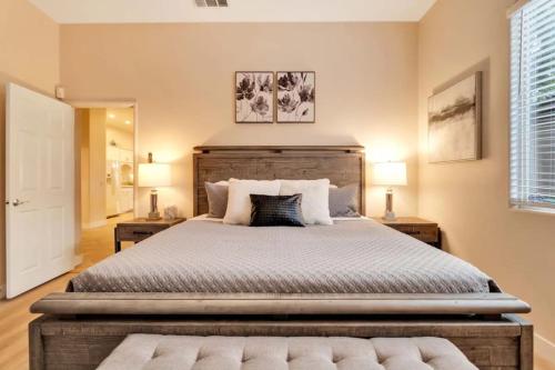 Scenic Getaway Spacious 3BR 3BA w Pool and Tennis Access Scenic Getaway Spacious 3BR 3BA w Pool and Tennis Access