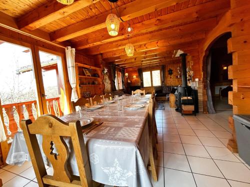 Chalet Bernex 7 pièces 16 personnes - FR-1-498-39 - image 4