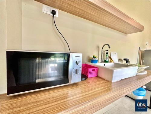 Cube 8 Teens at Taman Mount Austin By UHA Cube 8 Teens at Taman Mount Austin By UHA