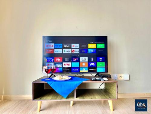 Cube 8 Teens at Taman Mount Austin By UHA Cube 8 Teens at Taman Mount Austin By UHA