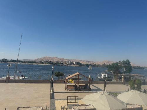 Magic pyramids Eden Magic pyramids Eden