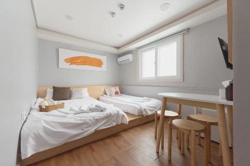 Dawoo House 2 in Hongdae, Seoul