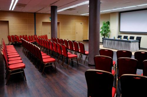 Ruben Hotel Zielona Góra - main image