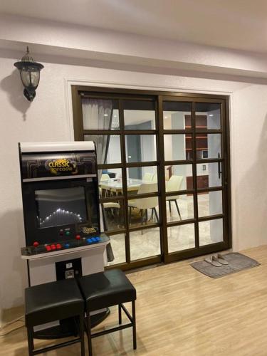 FUN r2 Villa, 20 People Max FUN r2 Villa, 20 People Max