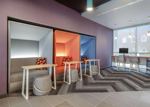 Üzleti központ, Tru by Hilton Lexington Hamburg in Hamburg