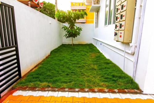 Private Villa - 5 Private 1BHK with Swimming Pool - Great for Groups & Families! - image 2