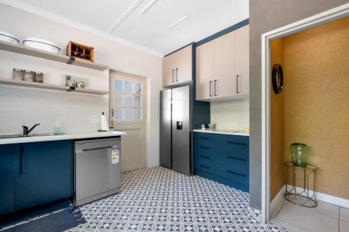 Amoris Guesthouse Randburg II - Darrenwood in Randburg