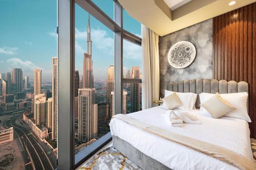 Sky Palace with Burj Views & Downtown's Top Rooftop Pool, 3Br Apartment in Paramount Hotel Midtown, Dubái (foto 5)
