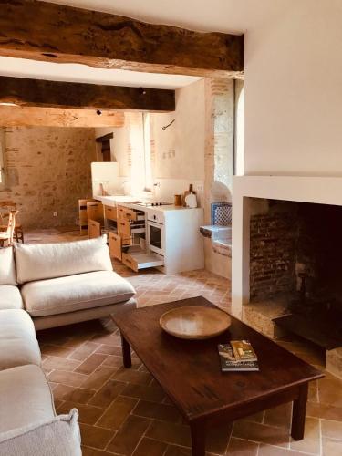 Apartment in a Renaissance castle in Estaforta