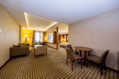 Suite image 1
