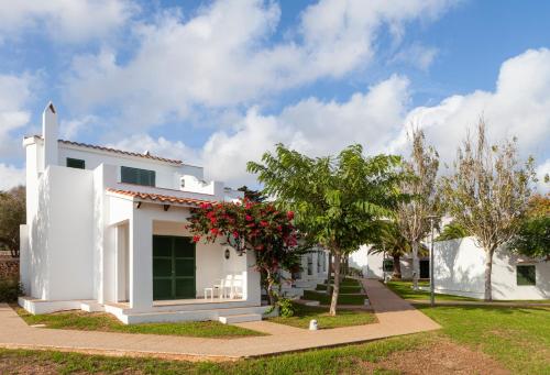 Hotel Sur Menorca Suites & Waterpark - image 14