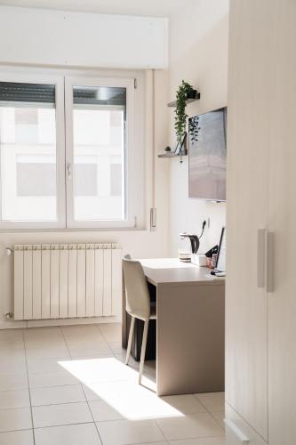 Double Room with Private Bathroom image 8