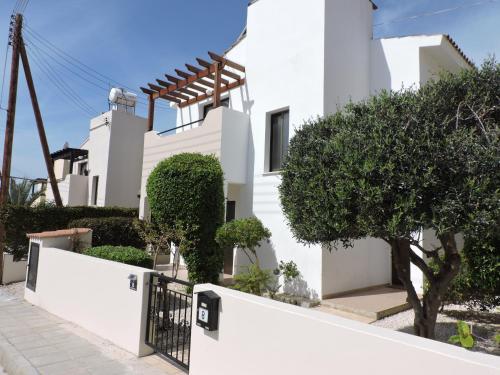 Villa Kalandia – khách sạn tại Emba