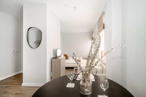 Modern Studio Apartment in Waterloo Liverpool, Liverpool (photo 8)