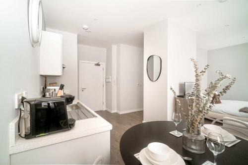 Modern Studio Apartment in Waterloo Liverpool, Liverpool (photo 9)