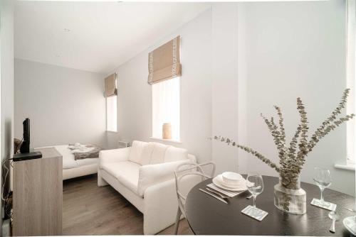 Modern Studio Apartment in Waterloo Liverpool, Liverpool (photo 5)