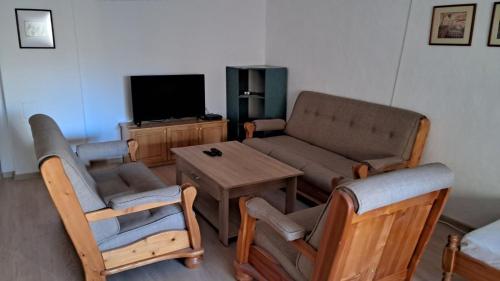 Стаи за гости "Пламена" in Kardzhali