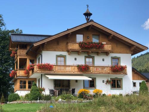Exterior view, Haus Hirschpoint in Faistenau