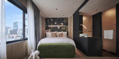 room detail thumbnail 0