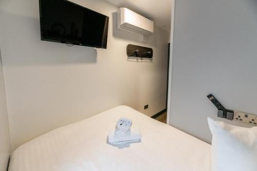 easyHotel Victoria - image 10