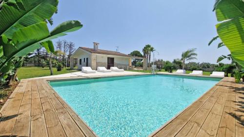 Villa Paradiso esclusiva con piscina by Salento Affitti