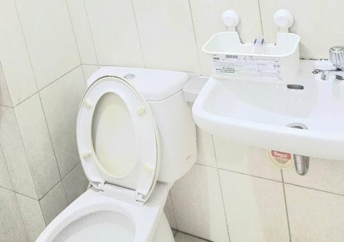 2BR Apart 2nd Floor Springlake Summarecon Bekasi 2BR Apart 2nd Floor Springlake Summarecon Bekasi