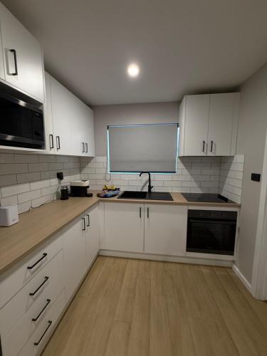 ห้องครัว, Coober Pedy Apartments in คูเบอร์พีดี้