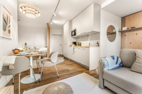 NORDIC 84 - zentrales Apartment mit Parkplatz, Smart TV und highspeed Internet, Oldenburg (fotografie 8)