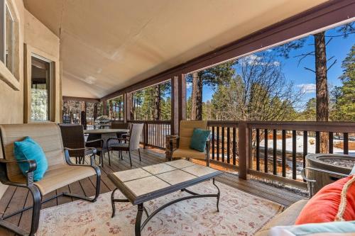 Stunning Golf Course View Home in Flagstaff Ranch near Arborétum