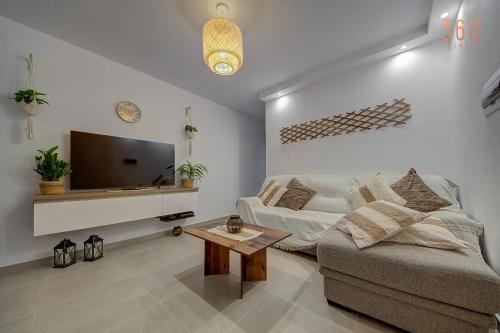 Modern & Spacious 2BR Apt with Balconies in Msida by 360 Estates, Pieta (photo 8)